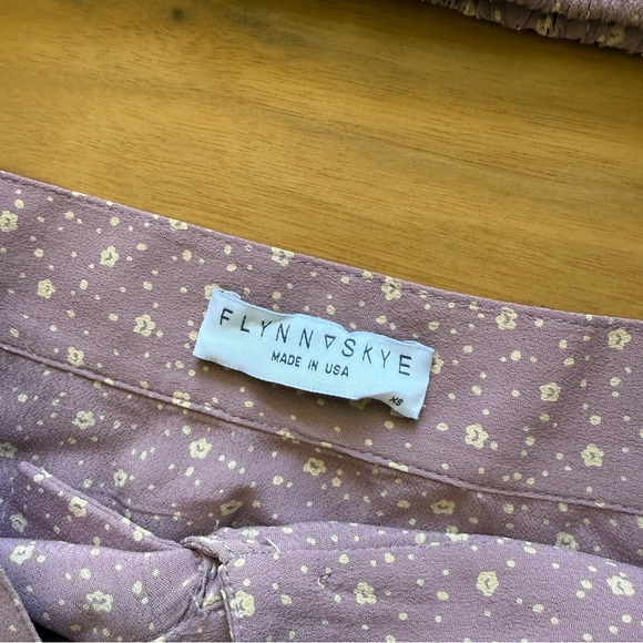 Flynn Skye Floral Off-Shoulder Top and Skirt Set size XS - Picture 2 of 2